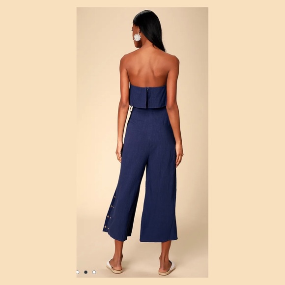 Lulu’s Lanah Navy Blue Strapless Jumpsuit Gold Buttons, Size Medium, NWT - Picture 4 of 9